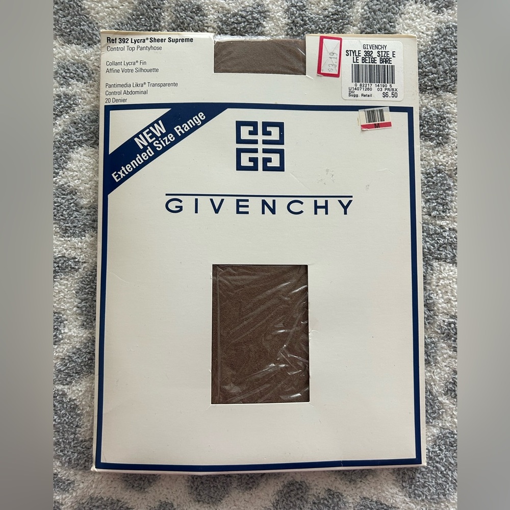 NWT Vintage unopened Givenchy tights/hose womens size medium beige